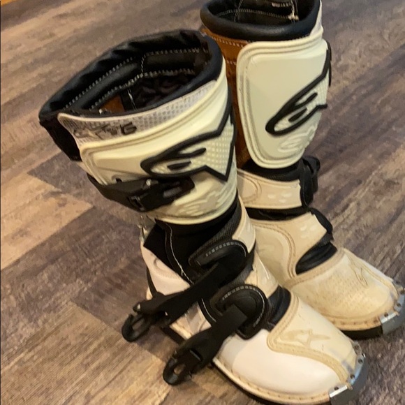 Alpinestars riding boots